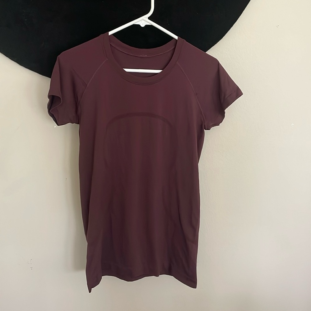 Maroon swiftly tech 2.0